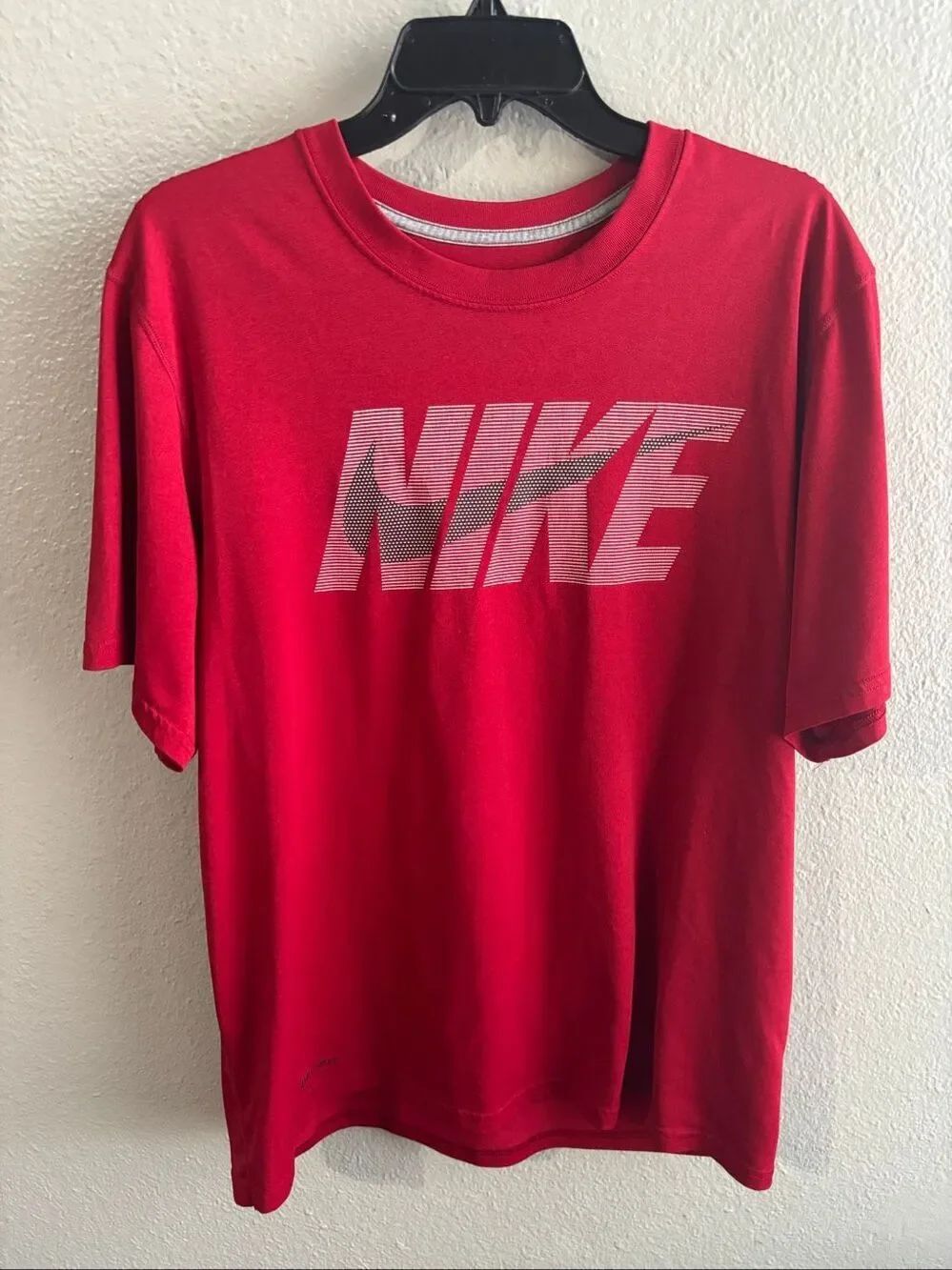 ❤️Men’s Nike Dri-Fit Shirt